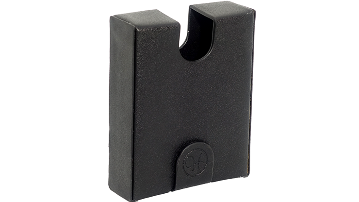 Deck Shooter (Black) by Hanson Chien