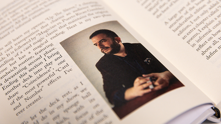 Cerca by Roberto Mansilla